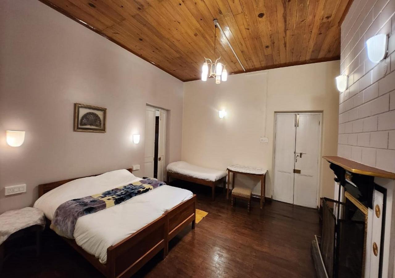 Ivanhoe Hotel Dardzsiling Kültér fotó