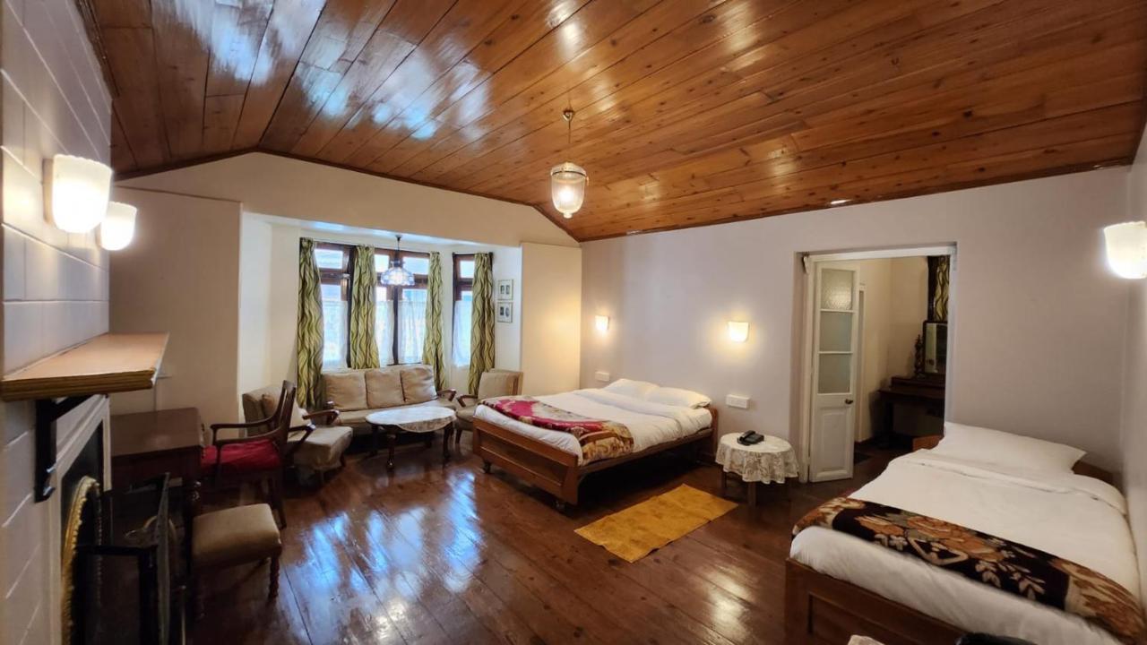 Ivanhoe Hotel Dardzsiling Kültér fotó
