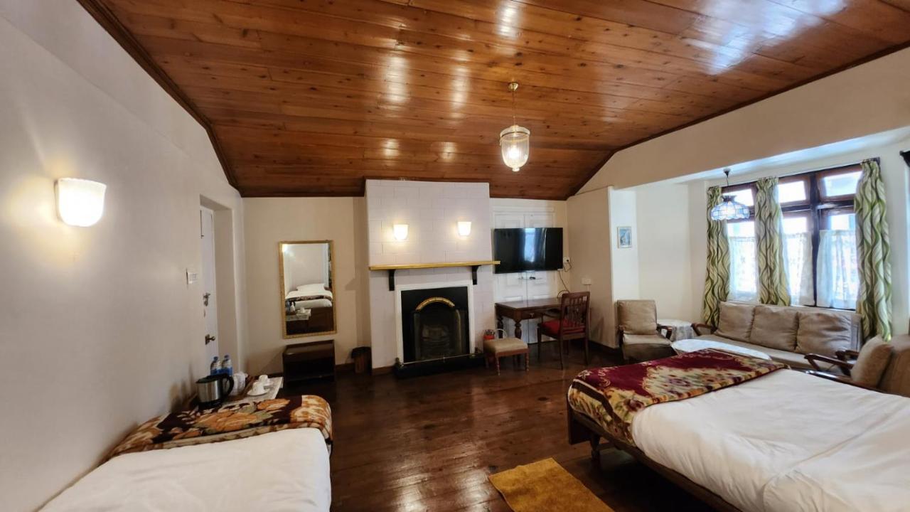 Ivanhoe Hotel Dardzsiling Kültér fotó