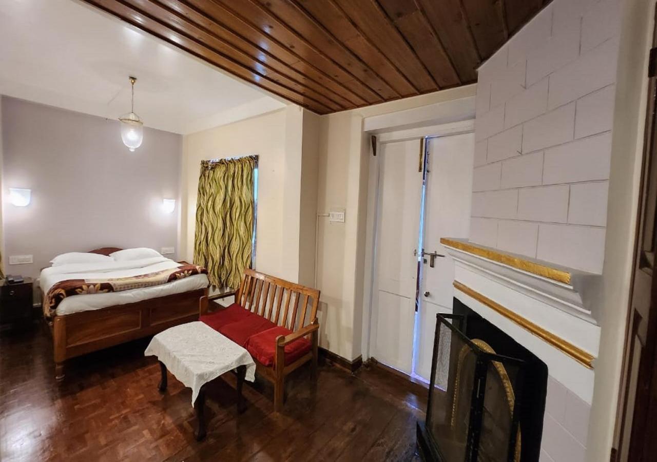 Ivanhoe Hotel Dardzsiling Kültér fotó