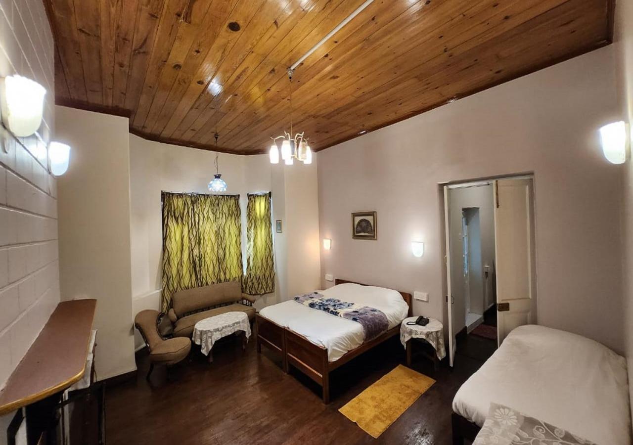 Ivanhoe Hotel Dardzsiling Kültér fotó