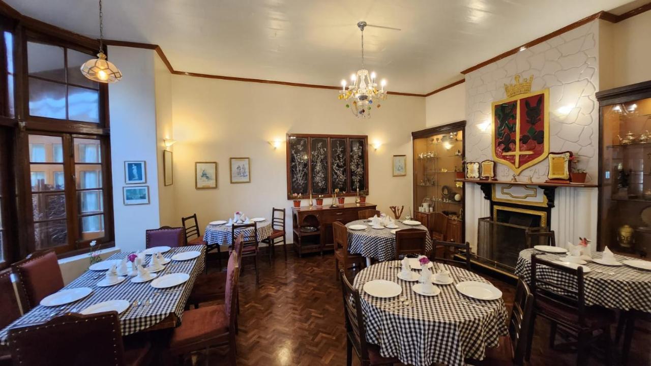 Ivanhoe Hotel Dardzsiling Kültér fotó