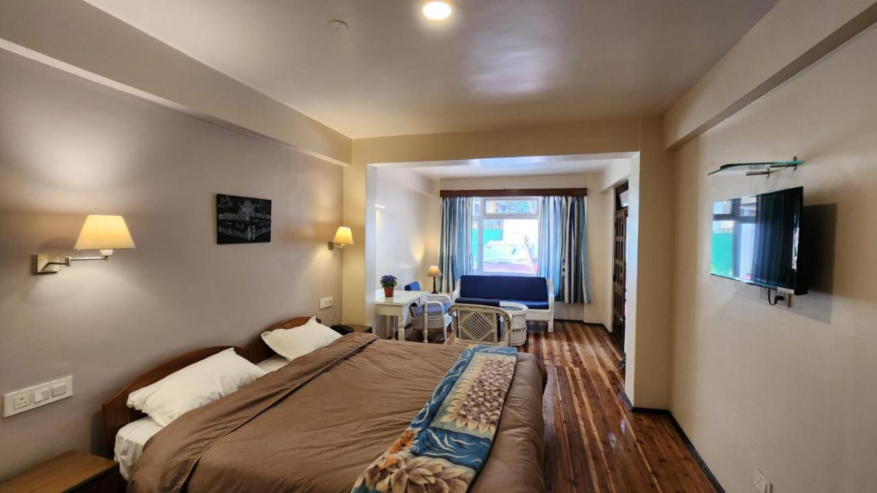 Ivanhoe Hotel Dardzsiling Kültér fotó