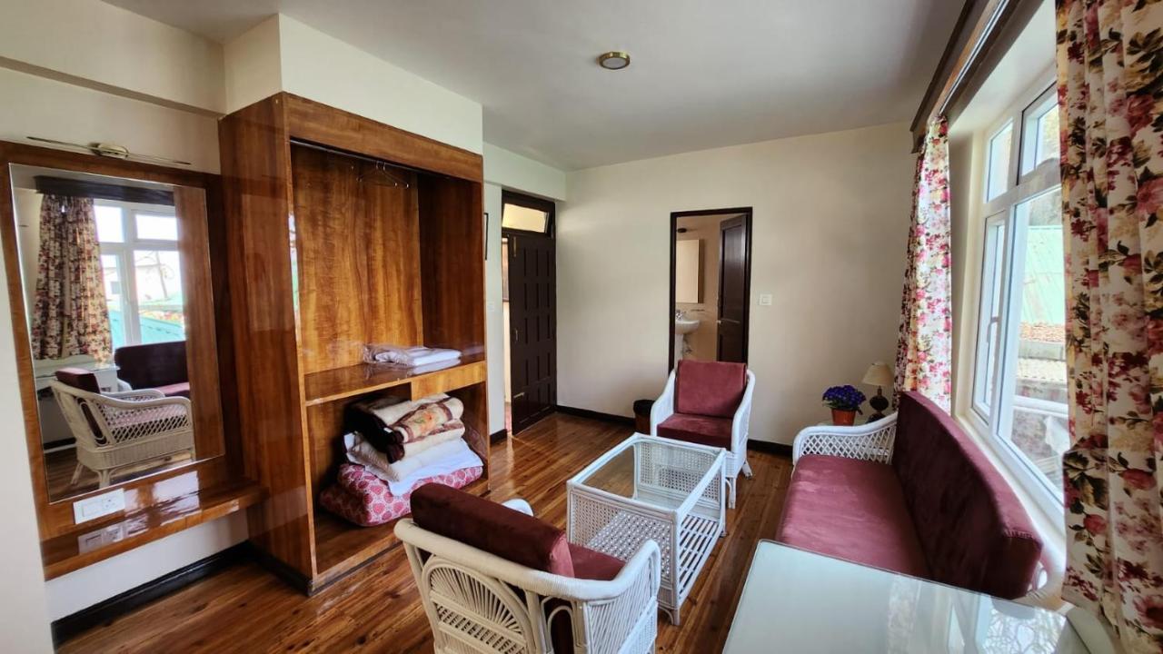 Ivanhoe Hotel Dardzsiling Kültér fotó