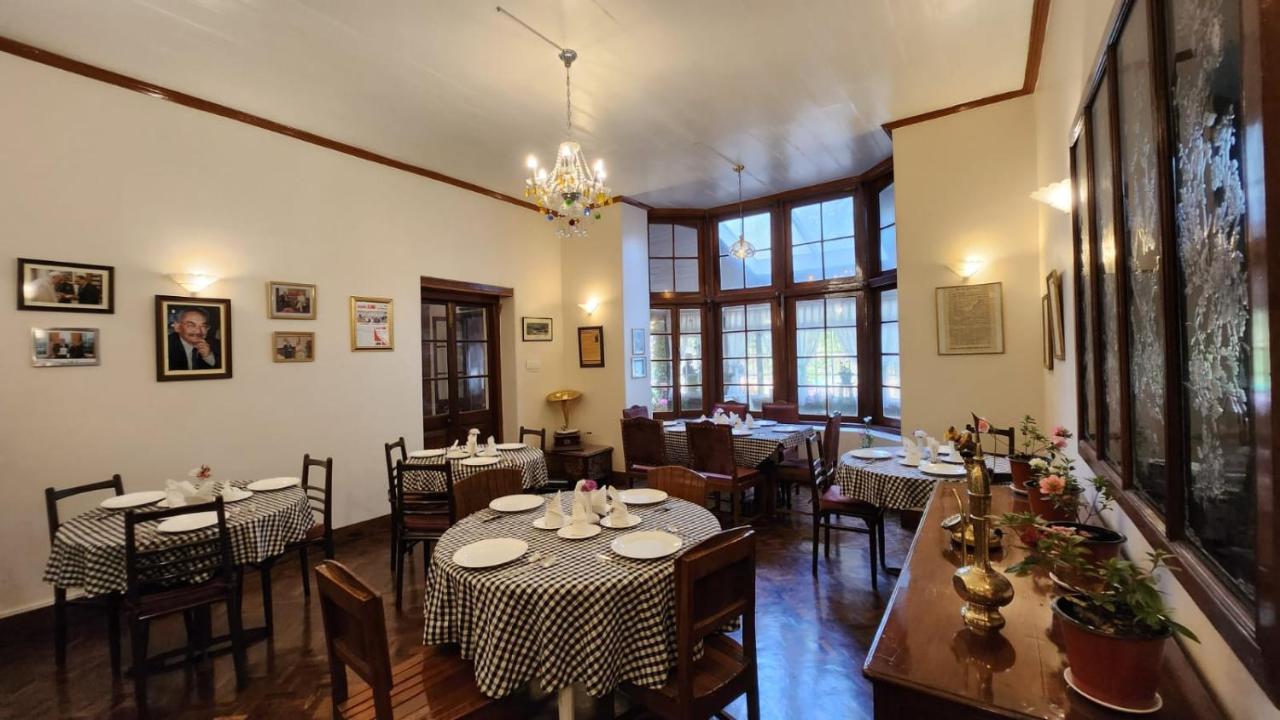 Ivanhoe Hotel Dardzsiling Kültér fotó